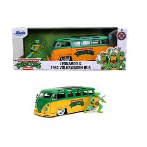 Teenage Mutant Ninja Turtles - '62 VW Bus With Leonardo 1:24 Scale Hollywood Ride